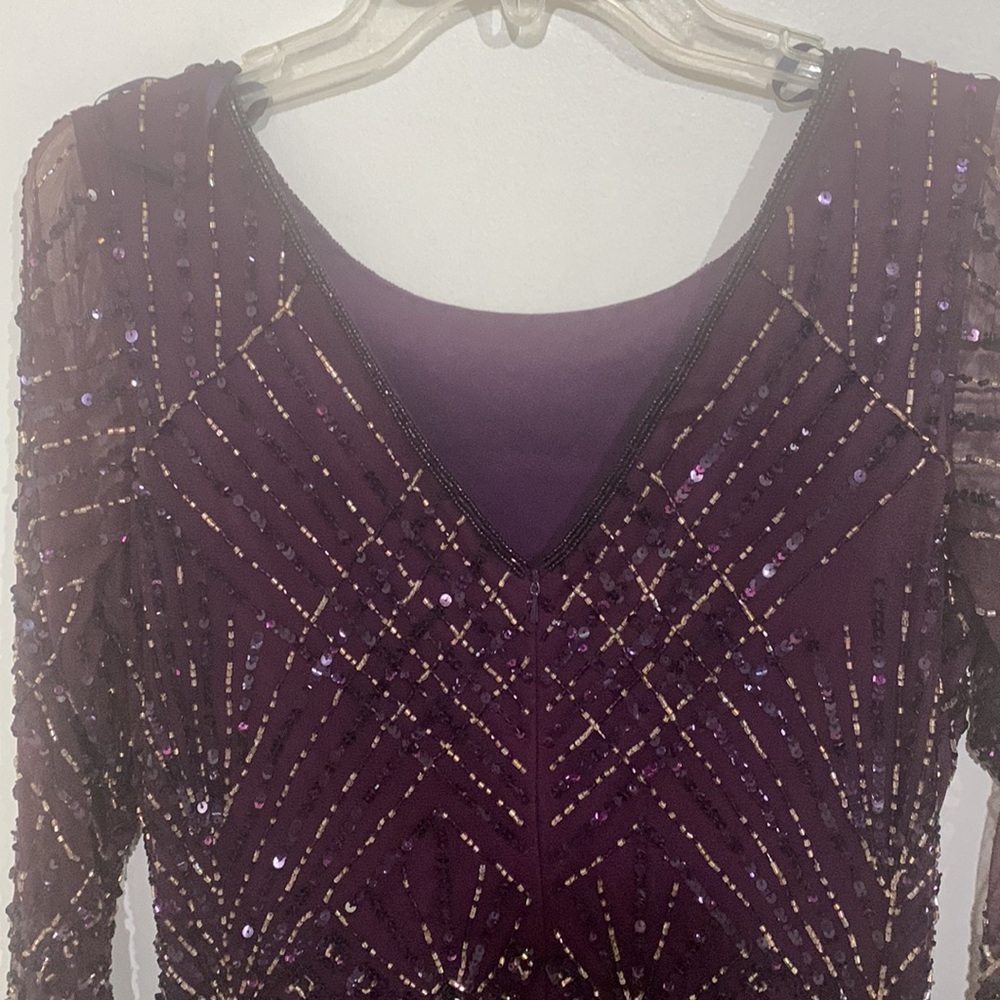 - Pizarro Nights burgundy Beaded Dress 8 wedding guest classy modest - Picture 5 of 8